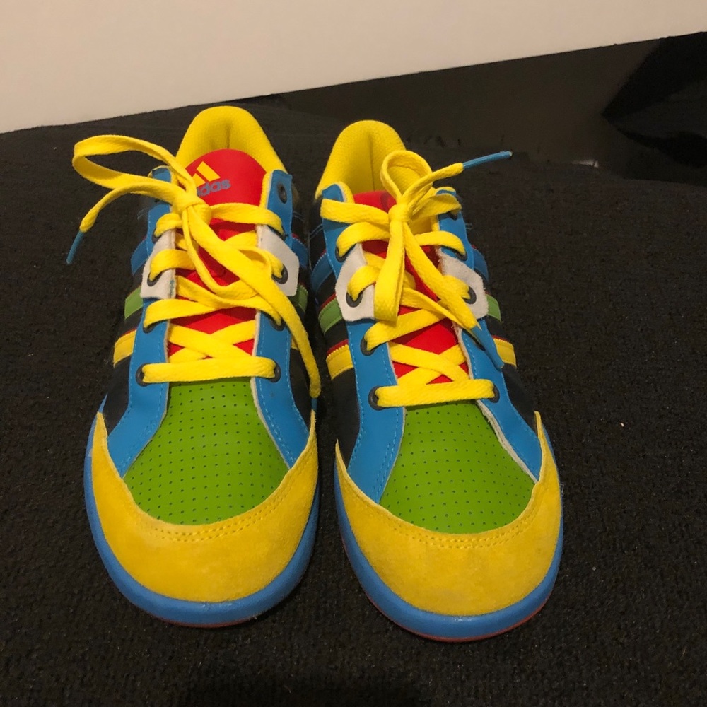 Adidas Sneakers
